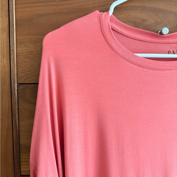 Gap Pink Crewneck - Picture 5 of 7